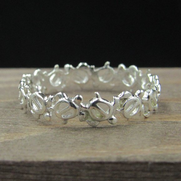 Jewelry - Size 9.75 Sterling Silver Tiny Turtles Band Ring